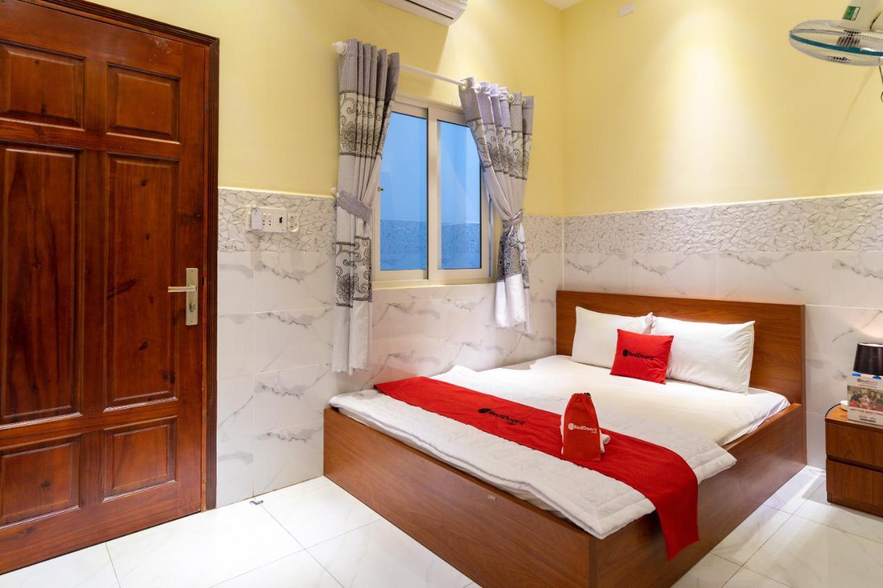 Hotel Reddoorz Near Etown 4 Ciudad Ho Chi Minh  Exterior foto